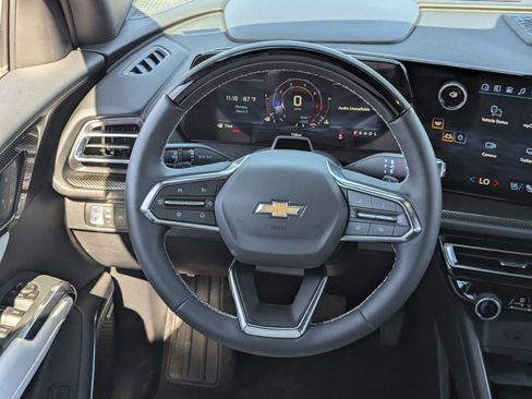 Used 2026 Chevrolet Traverse High Country image 19