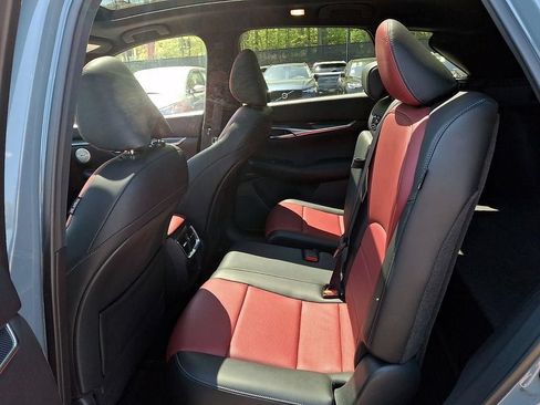 Used 2023 INFINITI QX50 Sport AWD/4WD image 13