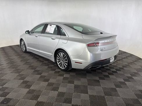 Used 2017 Lincoln MKZ Premiere FWD image 9