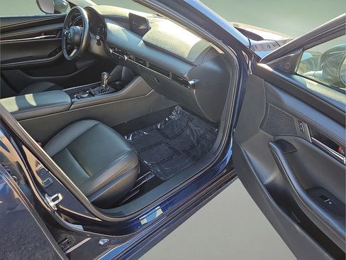 Used 2024 MAZDA MAZDA3 s image 12