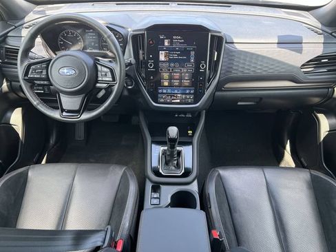 Certified 2025 Subaru Forester Touring AWD/4WD image 17