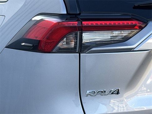 Used 2024 Toyota RAV4 XLE w/ Convenience Package image 6