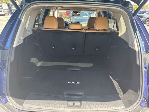 Certified 2023 Nissan Rogue Platinum FWD image 25