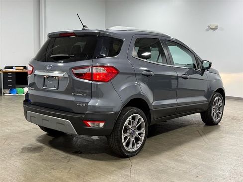 Used 2021 Ford EcoSport Titanium image 4