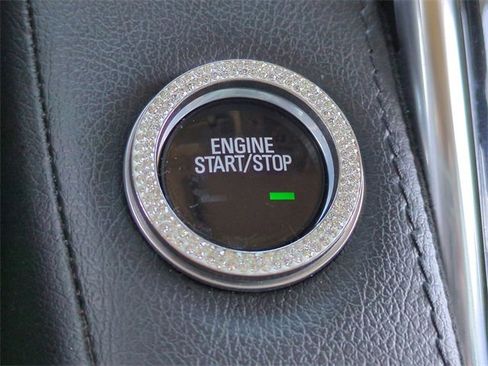 Used 2018 Cadillac Escalade Premium Luxury image 29