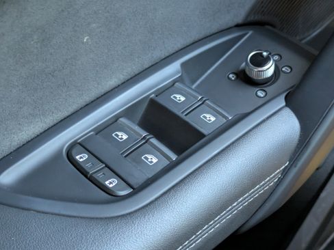 Used 2023 Audi SQ5 Premium Plus image 23