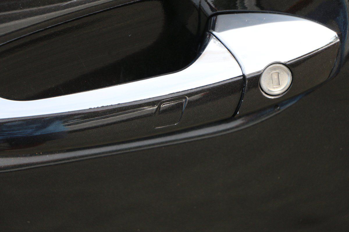 Used 2014 Mercedes-Benz SL 550 image 16
