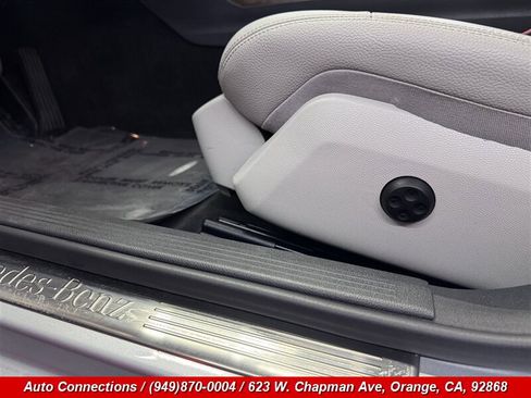 Used 2010 Mercedes-Benz E 350 Sedan image 30