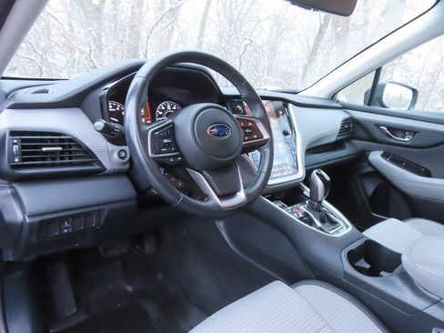 Used 2020 Subaru Outback Premium image 23