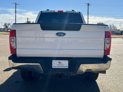 Used 2021 Ford F250 XL w/ Power Equipment Group image 7