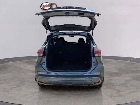 Used 2025 Nissan Kicks Play S FWD image 19