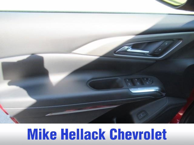 Used 2026 Chevrolet Traverse LT FWD image 25