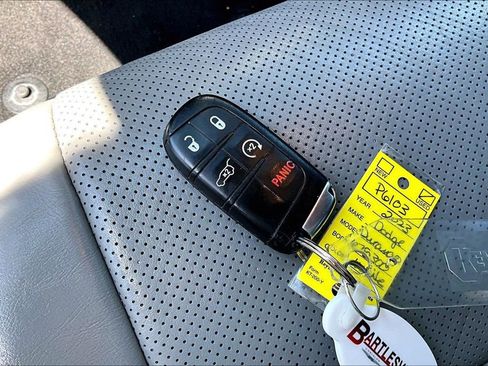 Used 2023 Dodge Durango R/T RWD image 10