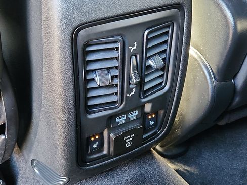 Certified 2021 Dodge Durango GT image 11