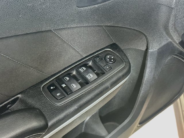 Used 2023 Dodge Charger SXT RWD image 23