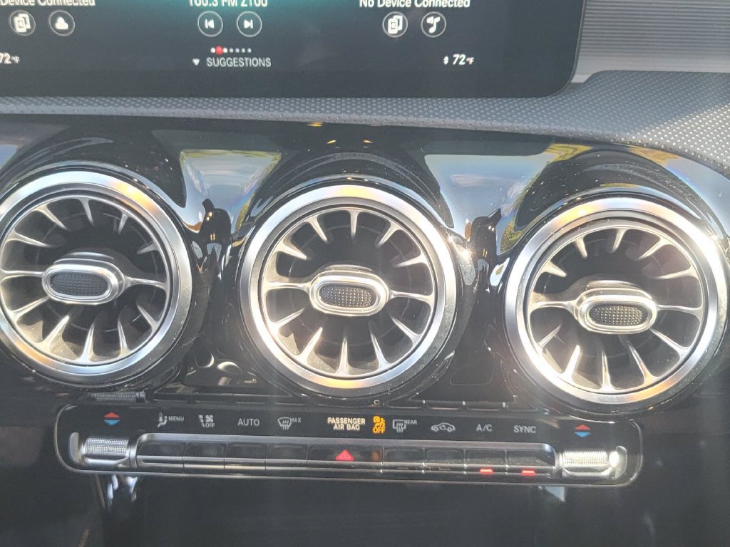 Used 2021 Mercedes-Benz A 220 4MATIC image 25