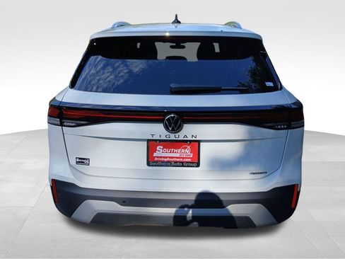 New 2025 Volkswagen Tiguan S image 4
