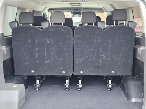 Used 2024 Ford Transit 350 XLT RWD image 29