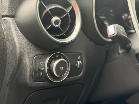 Used 2018 Alfa Romeo Stelvio Ti Sport AWD/4WD image 21
