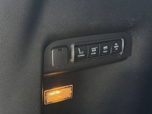 Used 2017 Ford Explorer Sport w/ Equipment Group 401A AWD/4WD image 33