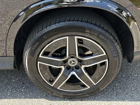 Certified 2026 Mercedes-Benz GLC 300 image 23