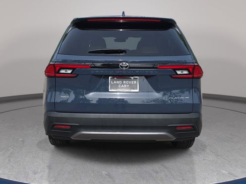 Used 2026 Toyota Grand Highlander Platinum AWD/4WD image 6
