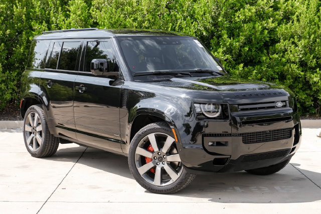 New 2026 Land Rover Defender 110 X AWD/4WD image 8