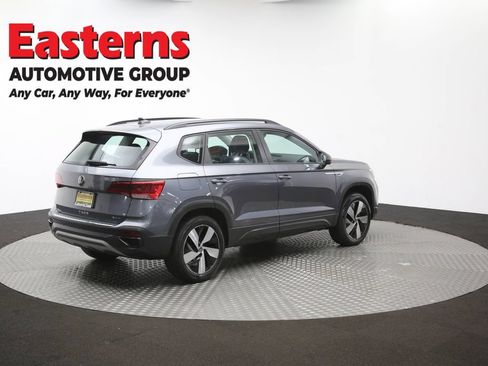 Used 2024 Volkswagen Taos S AWD/4WD image 41
