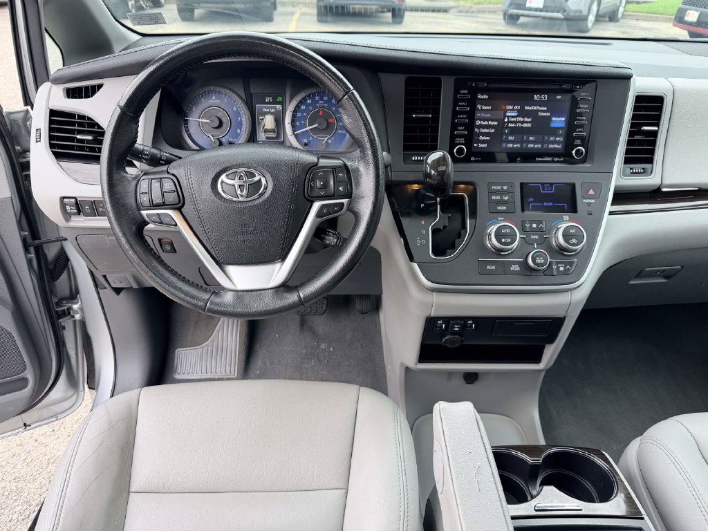Certified 2020 Toyota Sienna XLE w/ XLE Navigation Package AWD/4WD image 2