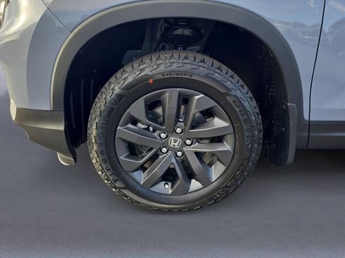 New 2026 Honda Ridgeline Sport image 9