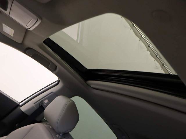 Used 2024 Honda Accord EX-L image 37