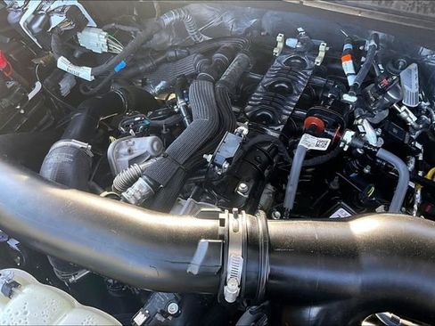 Used 2025 Ford Expedition Max Active image 32