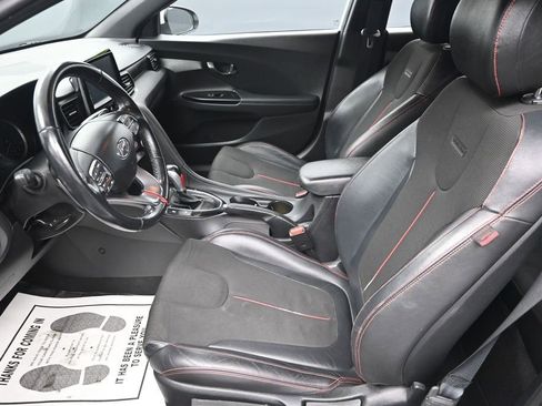 Used 2019 Hyundai Veloster 2.0 Premium FWD image 15