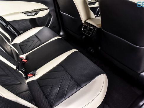 Used 2024 Lexus NX 450h+ AWD w/ Luxury Package image 22