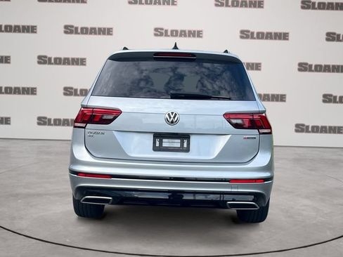 Used 2019 Volkswagen Tiguan SEL Premium R-Line w/ 3rd Row Seat Package AWD/4WD image 4
