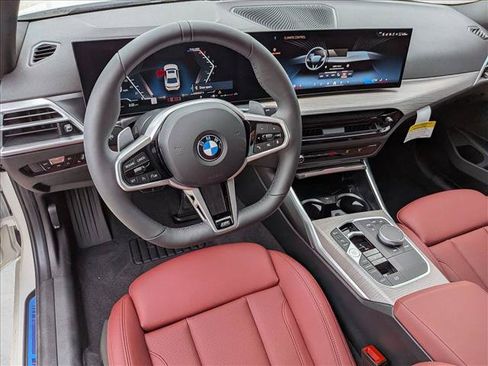Used 2026 BMW 330i xDrive Sedan w/ M Sport Package AWD/4WD image 3