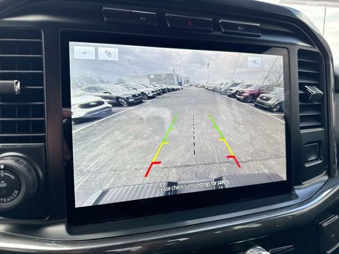 Used 2022 Ford F150 XLT w/ Equipment Group 302A High image 16