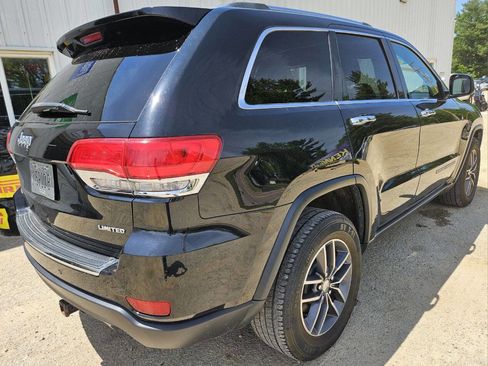 Used 2018 Jeep Grand Cherokee Limited AWD/4WD image 4