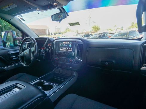 Used 2018 Chevrolet Silverado 1500 LT w/ All Star Edition AWD/4WD image 15