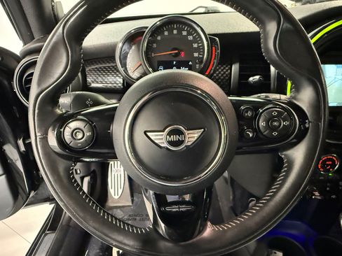 Used 2018 MINI Cooper S FWD image 24