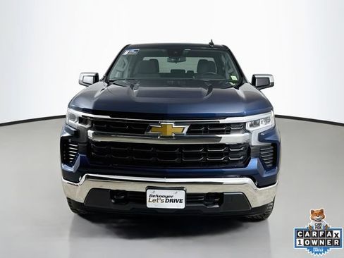 Used 2023 Chevrolet Silverado 1500 LT AWD/4WD image 7
