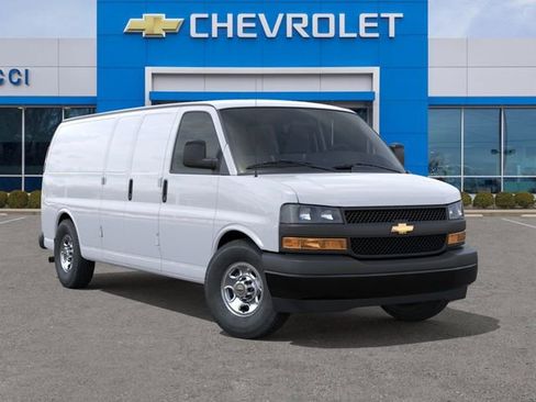 New 2026 Chevrolet Express 2500 Extended w/ Driver Convenience Package RWD image 7