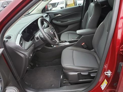 Used 2025 Buick Encore GX Preferred image 12