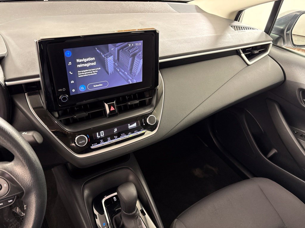 Used 2024 Toyota Corolla LE FWD image 30