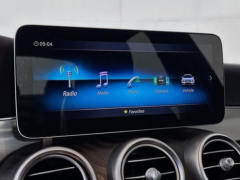 Used 2020 Mercedes-Benz C 300 Sedan image 16