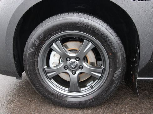 Used 2025 Subaru Solterra Premium w/ Premium Package image 31