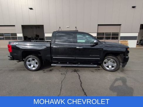 Used 2018 Chevrolet Silverado 1500 LTZ Z71 w/ LTZ Plus Package image 6
