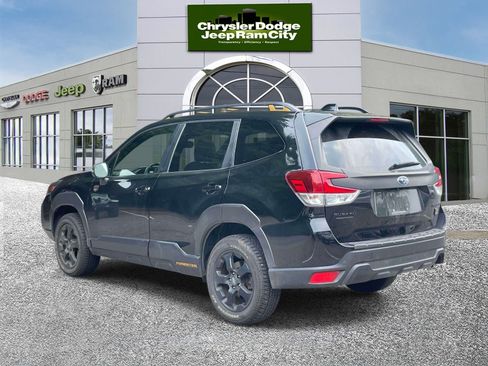 Used 2023 Subaru Forester Wilderness AWD/4WD image 7
