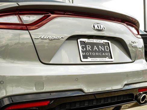 Used 2018 Kia Stinger GT2 AWD/4WD image 13