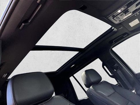 Certified 2022 Chevrolet Tahoe RST w/ Luxury Package image 17